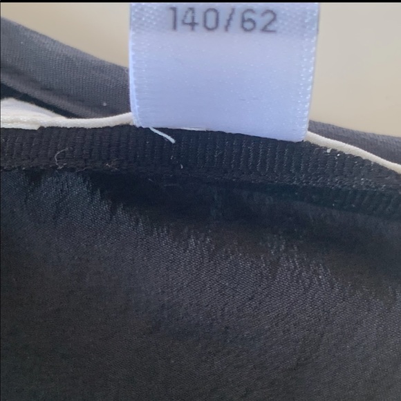 BURBERRY, Girls Pleated Lace Skirt, Size 10Y - Picture 9 of 10